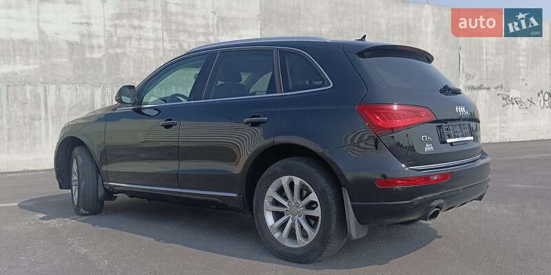 Внедорожник / Кроссовер Audi Q5 2015 в Львове