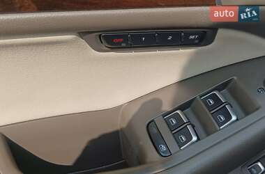 Внедорожник / Кроссовер Audi Q5 2015 в 