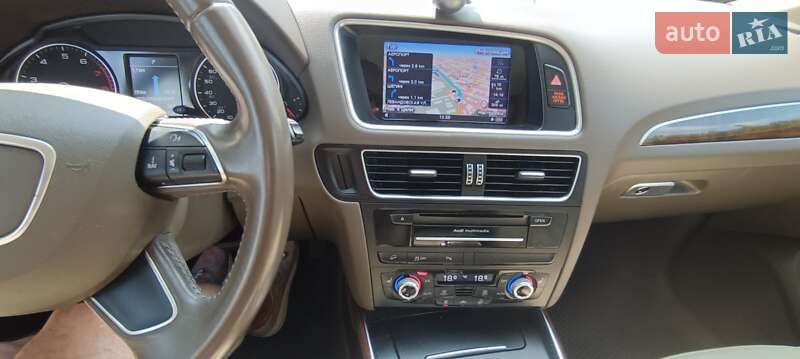 Внедорожник / Кроссовер Audi Q5 2015 в Львове