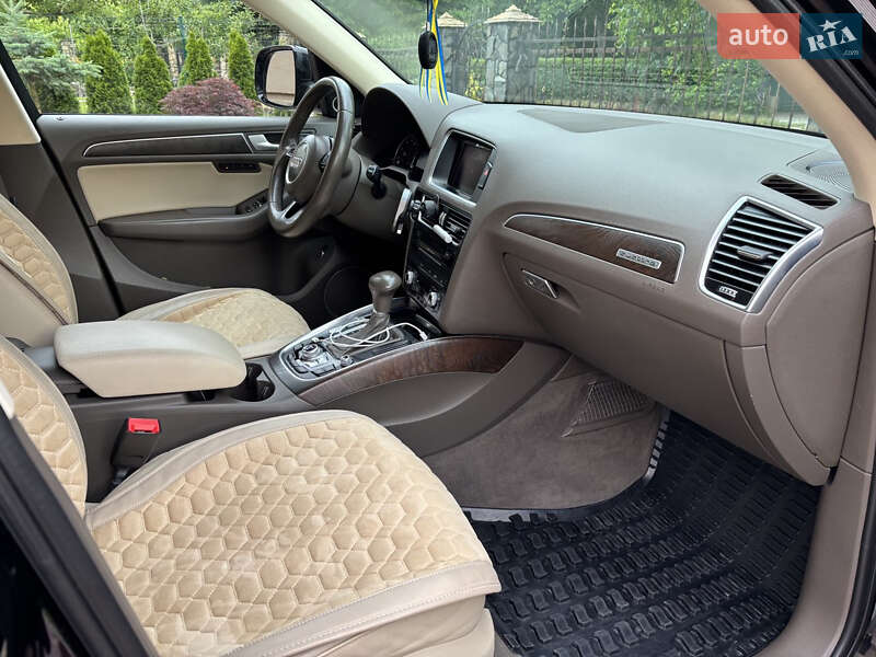 Внедорожник / Кроссовер Audi Q5 2015 в Винниках