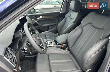 Внедорожник / Кроссовер Audi Q5 2024 в 