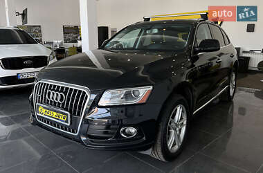 Внедорожник / Кроссовер Audi Q5 2015 в 