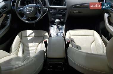 Внедорожник / Кроссовер Audi Q5 2016 в 