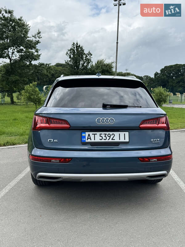 Внедорожник / Кроссовер Audi Q5 2018 в Ивано-Франковске