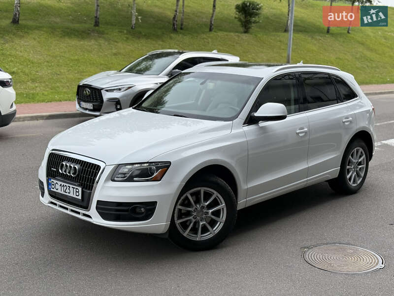 Внедорожник / Кроссовер Audi Q5 2011 в Киеве