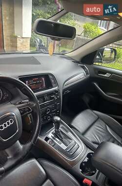 Внедорожник / Кроссовер Audi Q5 2009 в 