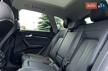 Внедорожник / Кроссовер Audi Q5 2020 в 