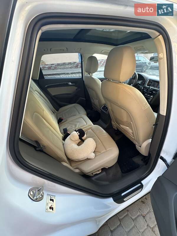 Позашляховик / Кросовер Audi Q5 2014 в Львові
