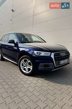 Внедорожник / Кроссовер Audi Q5 2018 в Киеве