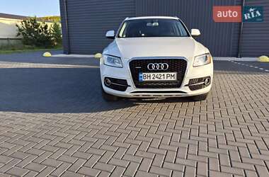Внедорожник / Кроссовер Audi Q5 2016 в 