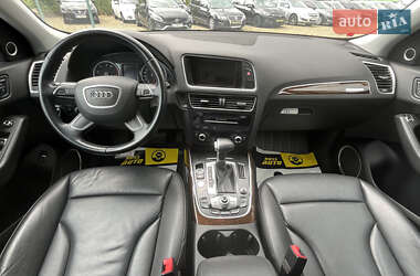Внедорожник / Кроссовер Audi Q5 2015 в 