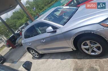 Внедорожник / Кроссовер Audi Q5 2021 в 