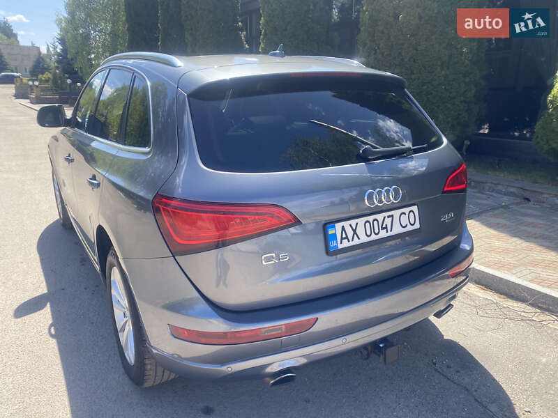 Внедорожник / Кроссовер Audi Q5 2013 в Краснограде