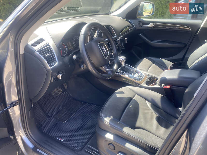 Внедорожник / Кроссовер Audi Q5 2013 в Краснограде