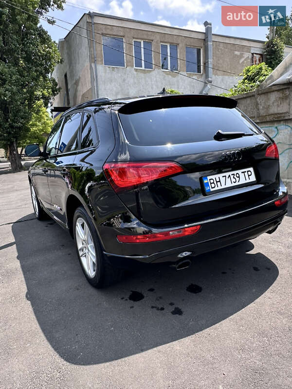 Внедорожник / Кроссовер Audi Q5 2014 в Одессе