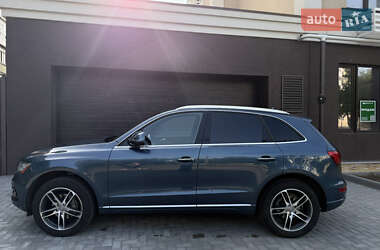 Внедорожник / Кроссовер Audi Q5 2015 в 