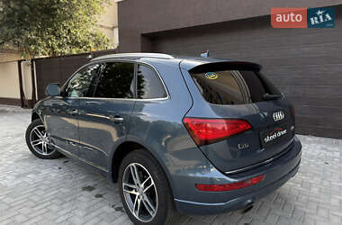 Внедорожник / Кроссовер Audi Q5 2015 в 