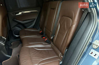 Внедорожник / Кроссовер Audi Q5 2015 в 