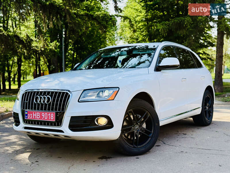 Внедорожник / Кроссовер Audi Q5 2016 в 
