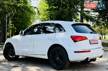 Внедорожник / Кроссовер Audi Q5 2016 в 