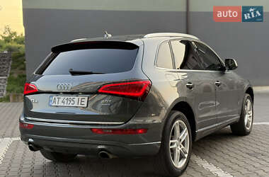 Внедорожник / Кроссовер Audi Q5 2016 в 