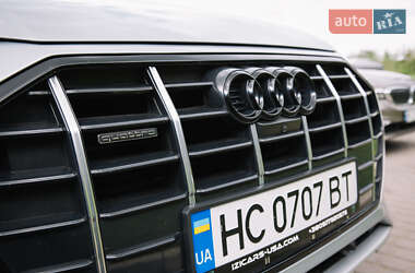 Позашляховик / Кросовер Audi Q5 2021 в 