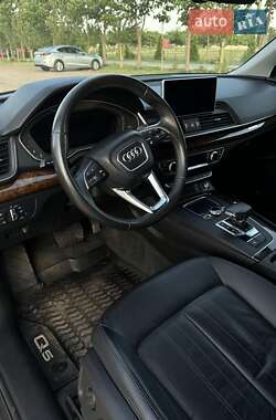 Внедорожник / Кроссовер Audi Q5 2019 в 