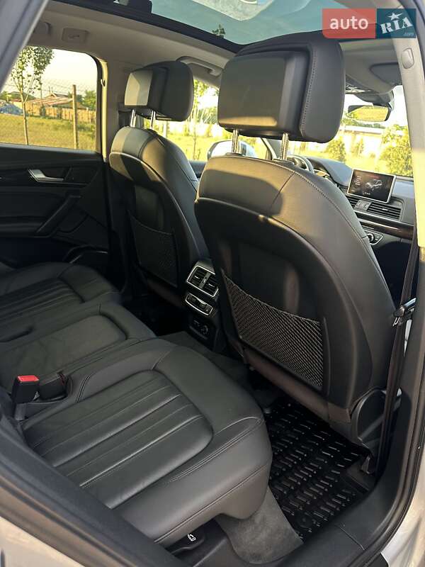 Позашляховик / Кросовер Audi Q5 2019 в Одесі
