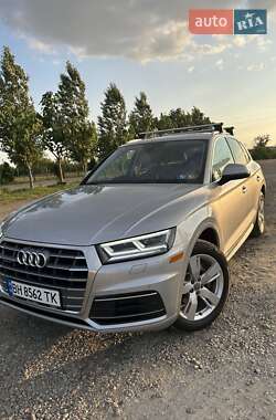 Внедорожник / Кроссовер Audi Q5 2019 в 