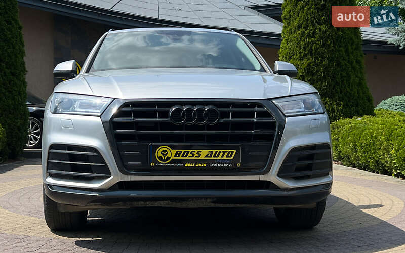 Внедорожник / Кроссовер Audi Q5 2019 в Львове