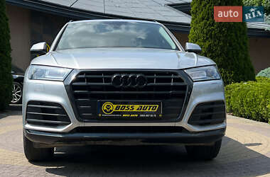 Внедорожник / Кроссовер Audi Q5 2019 в 