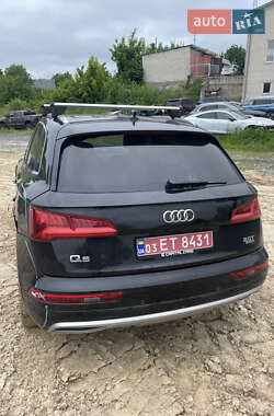 Внедорожник / Кроссовер Audi Q5 2018 в 