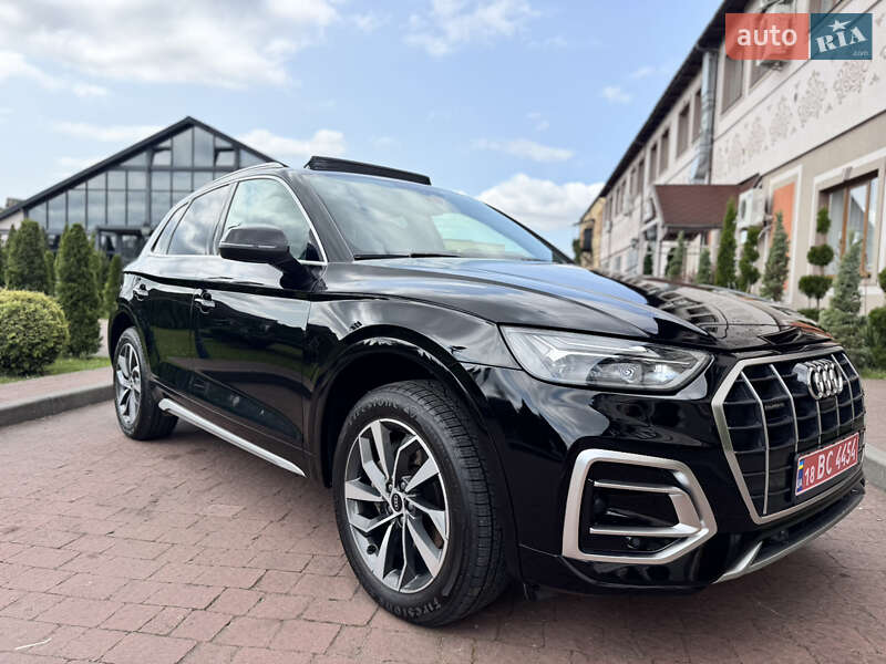 Внедорожник / Кроссовер Audi Q5 2021 в Стрые