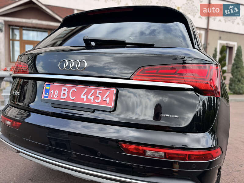 Внедорожник / Кроссовер Audi Q5 2021 в Стрые