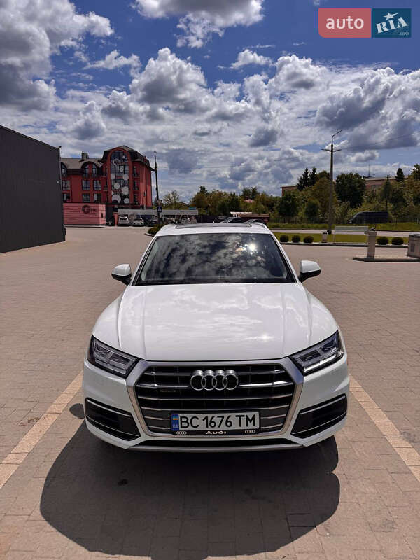 Позашляховик / Кросовер Audi Q5 2018 в Дрогобичі