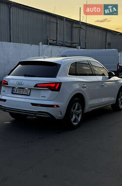 Внедорожник / Кроссовер Audi Q5 2020 в 