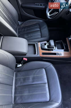 Внедорожник / Кроссовер Audi Q5 2020 в 