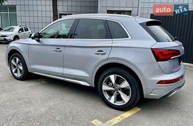 Внедорожник / Кроссовер Audi Q5 2022 в 