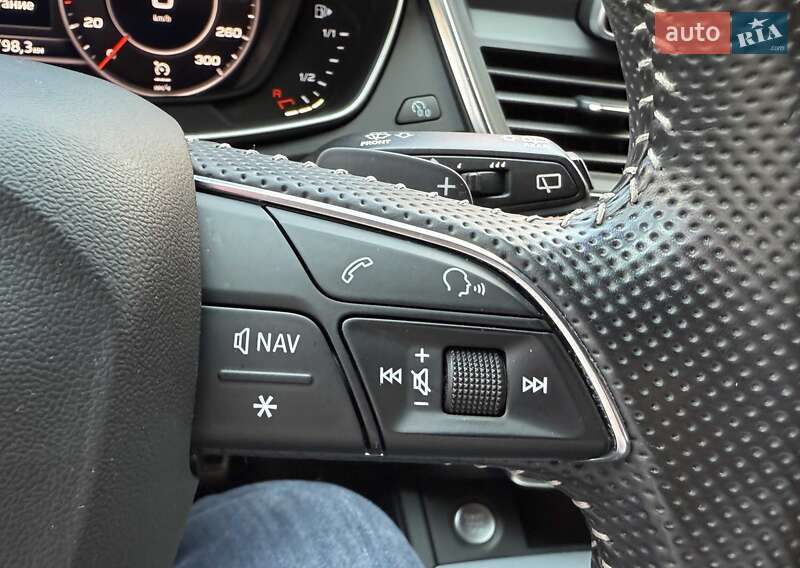 Позашляховик / Кросовер Audi Q5 2017 в Львові