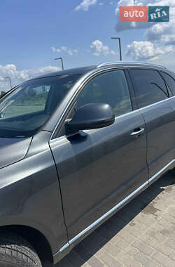 Внедорожник / Кроссовер Audi Q5 2014 в 