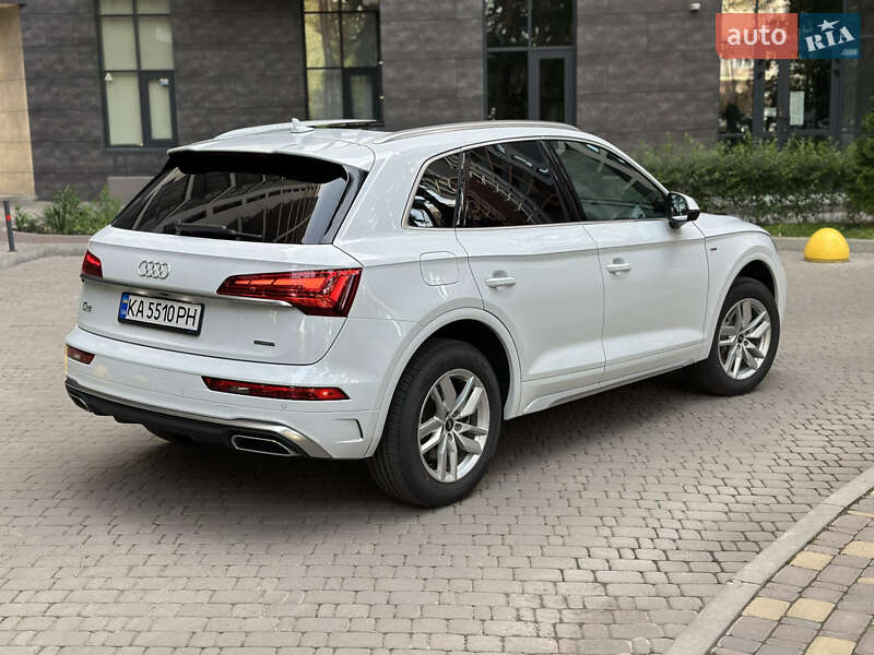 Внедорожник / Кроссовер Audi Q5 2021 в Броварах