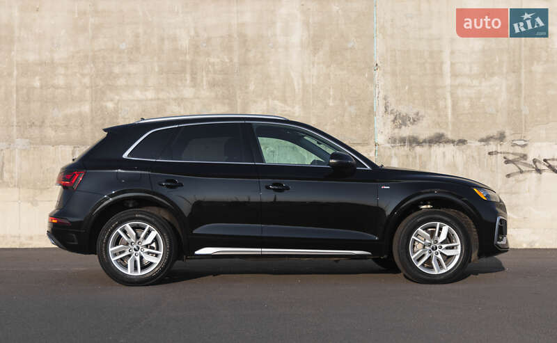 Позашляховик / Кросовер Audi Q5 2022 в Львові