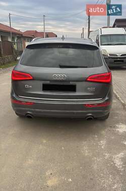 Позашляховик / Кросовер Audi Q5 2016 в Ужгороді