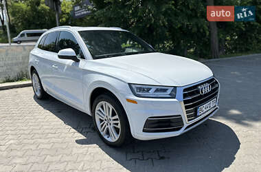Внедорожник / Кроссовер Audi Q5 2019 в 