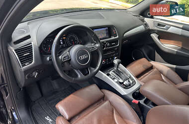 Внедорожник / Кроссовер Audi Q5 2016 в 