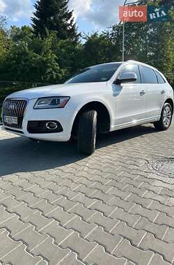 Внедорожник / Кроссовер Audi Q5 2015 в 