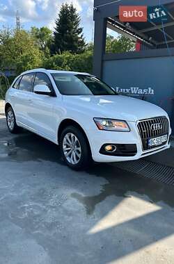 Внедорожник / Кроссовер Audi Q5 2015 в 