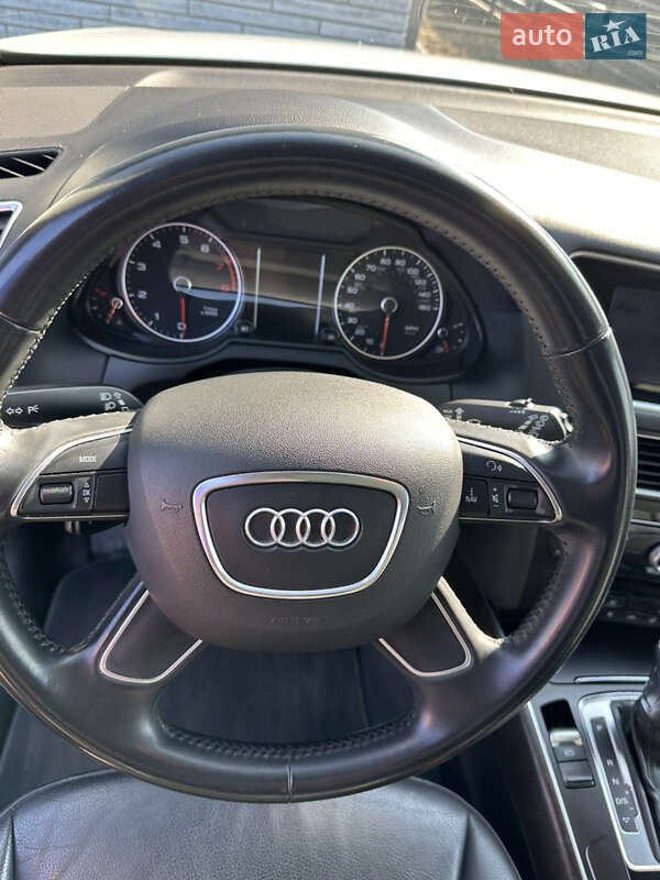 Внедорожник / Кроссовер Audi Q5 2016 в Ровно