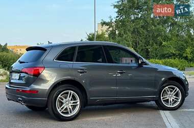 Внедорожник / Кроссовер Audi Q5 2016 в 