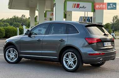 Внедорожник / Кроссовер Audi Q5 2016 в 